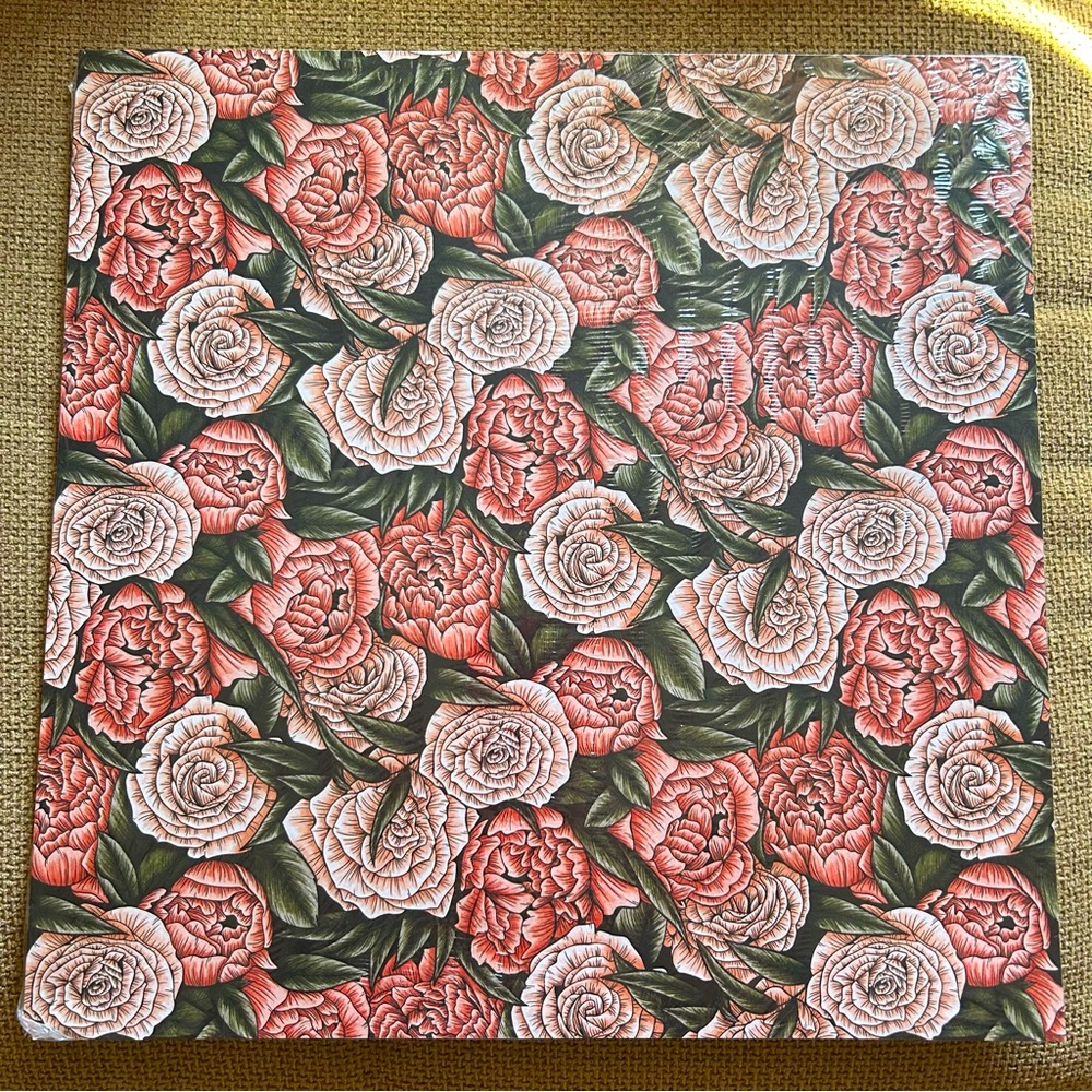 Stampin’ Up! Favored Flowers DSP sealed/NEW
